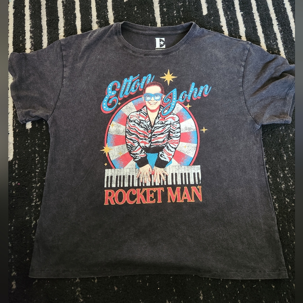 Elton John Graphic Rhinestone T-Shirt L
